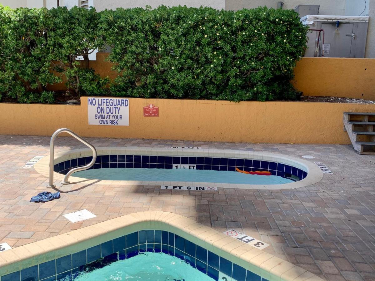 Absolute Beach Pet Friendly Myrtle Beach Exterior photo